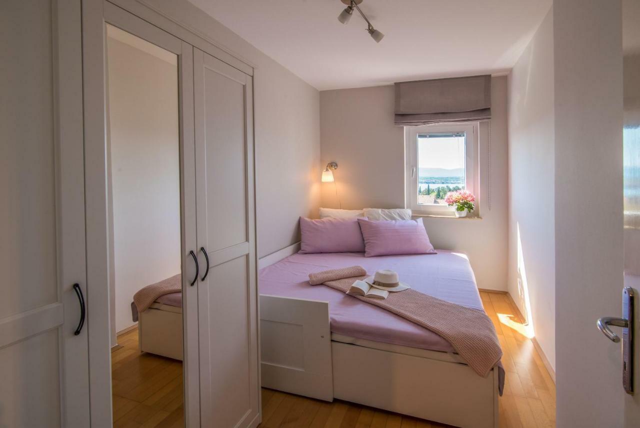 Apartment Luna Malinska Εξωτερικό φωτογραφία